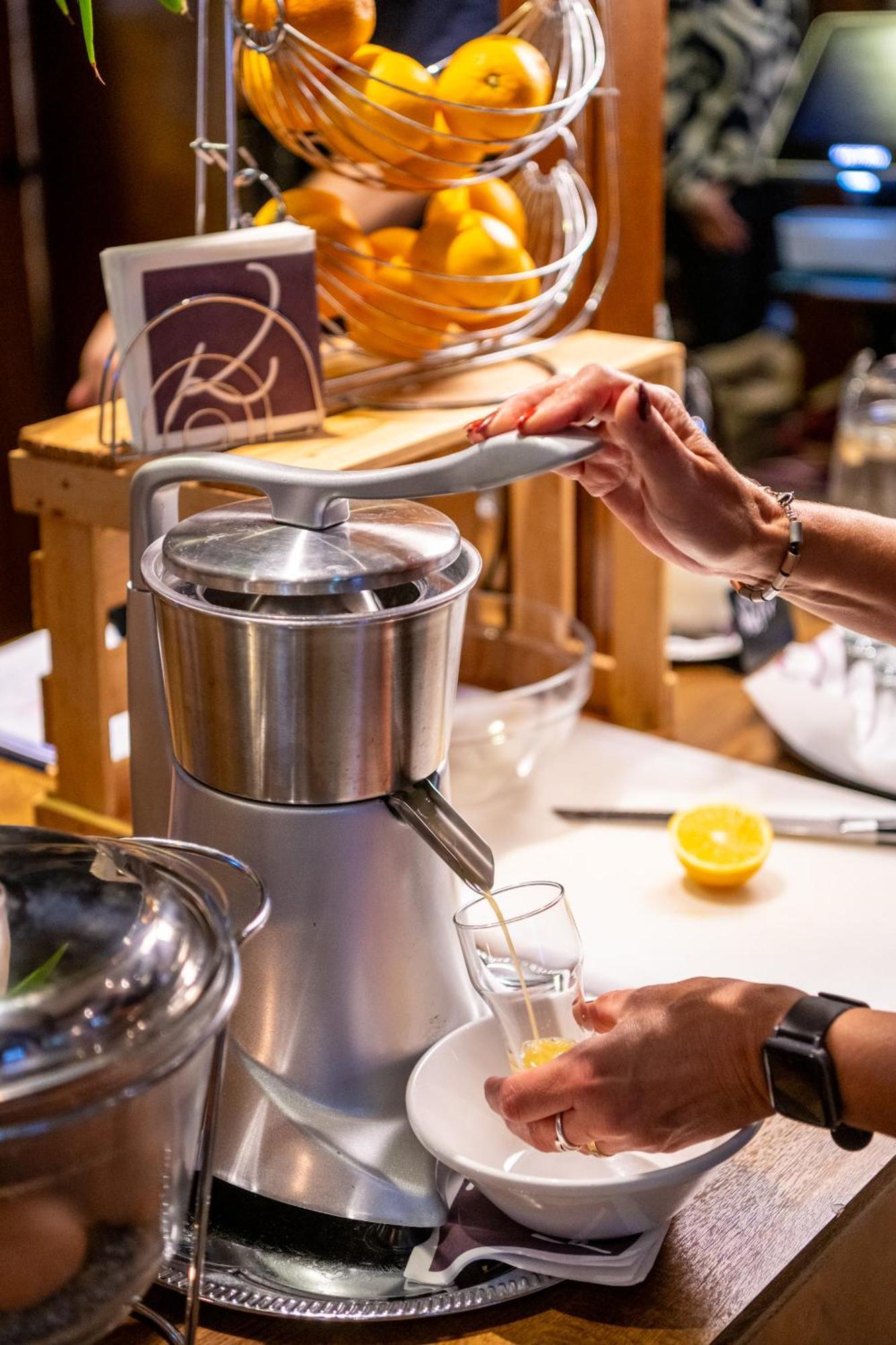 Weinhotel Restaurant Klostermuehle Ockfen 外观 照片